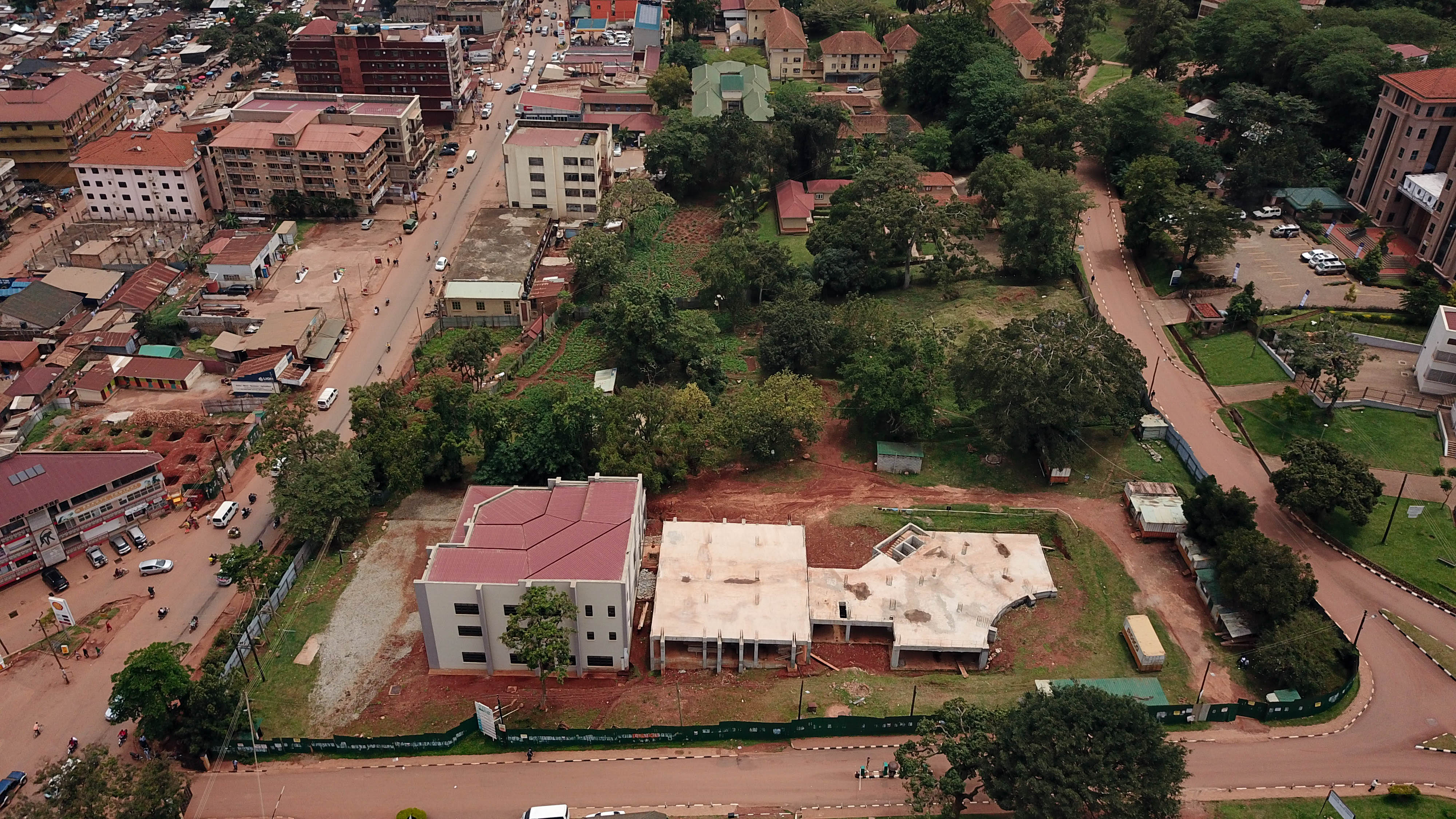 Makerere University School of Public Health Receives USD $100,000 donation from The Rockefeller Foundation for new building