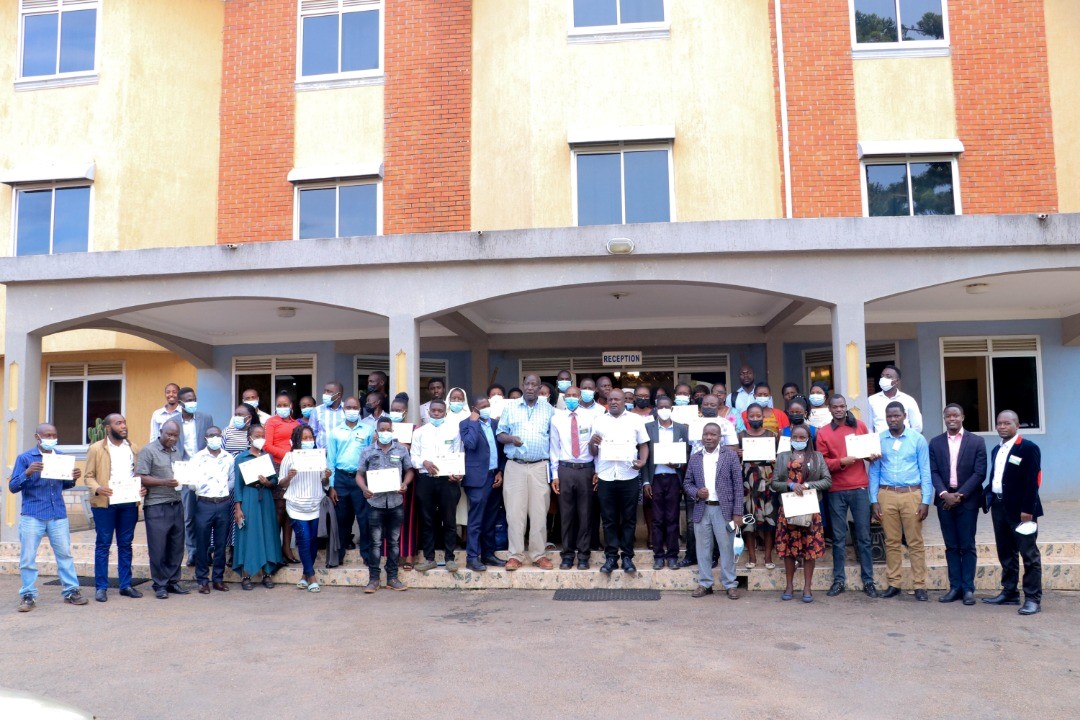 Human and animal health practitioners poses for a photo after a training on antimicrobial stewardship in Entebbe. 