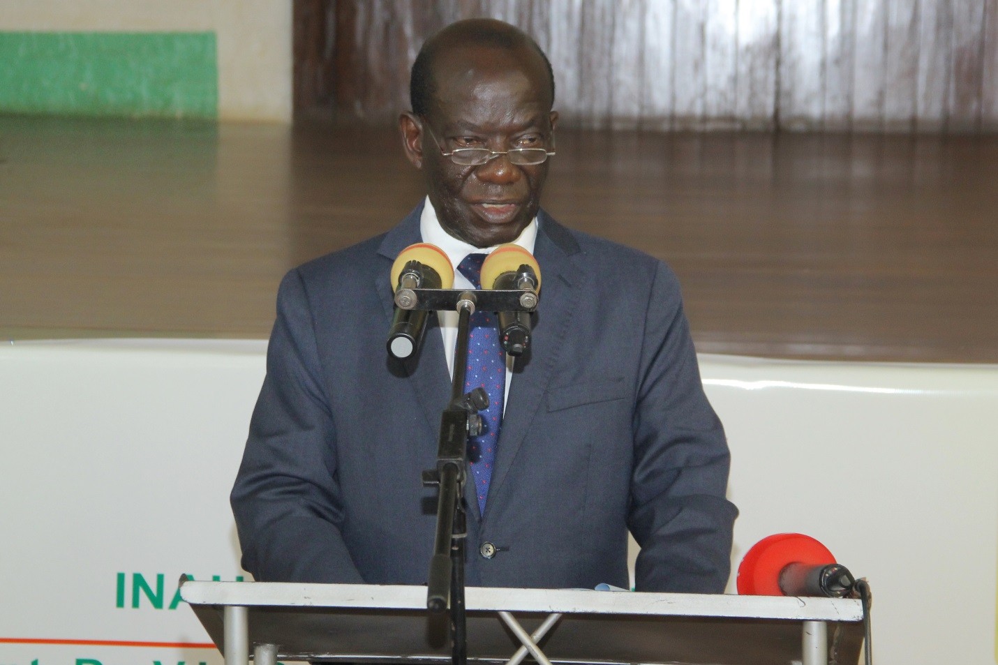 The Vice President, H.E Edward Ssekandi, pledged that government will meet MakSPH researchers to determine how they can partner and take forward the fight against Schistosomiasis.
