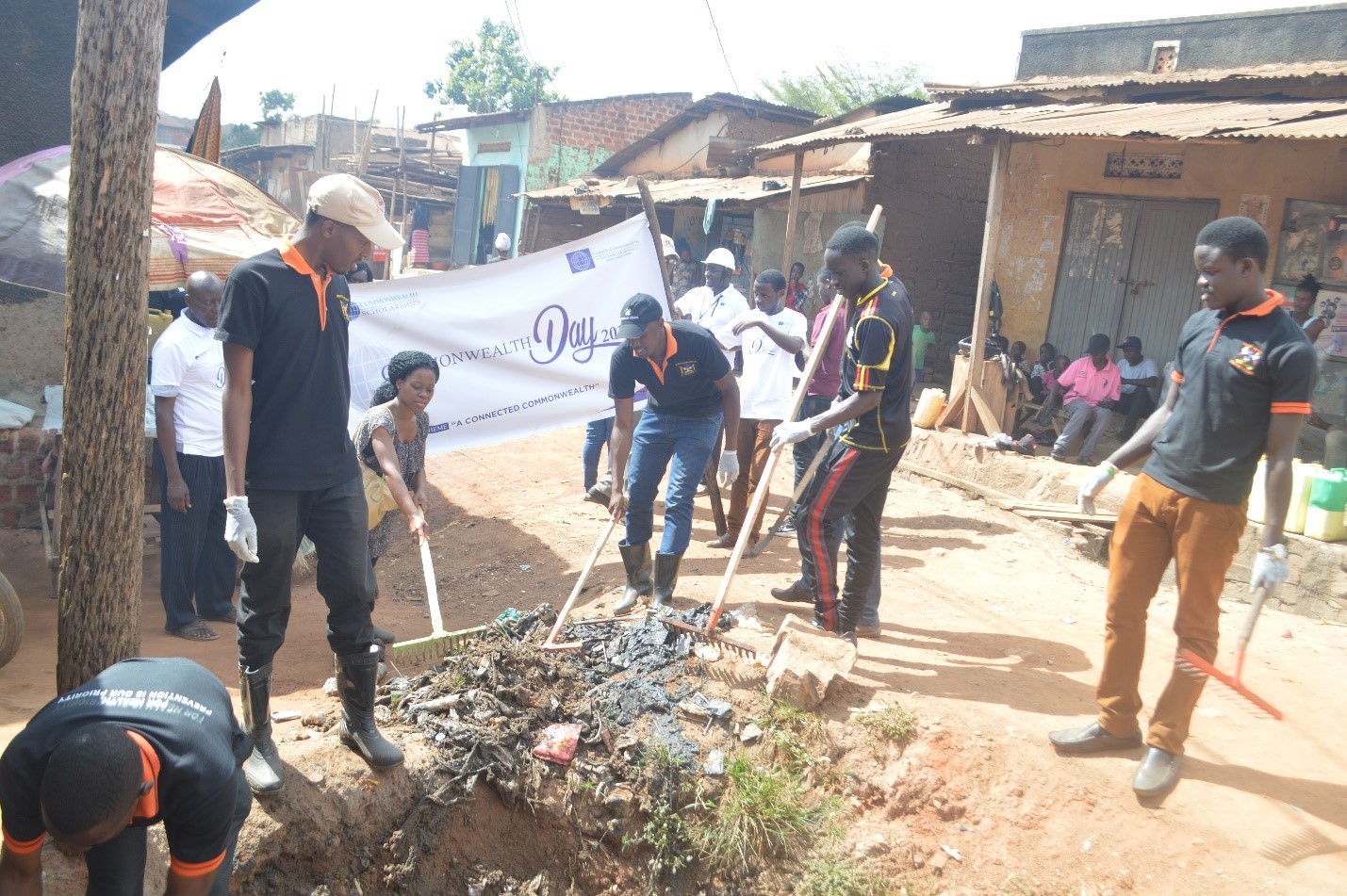 MUEHSA Students Involved in Cleaning Drive